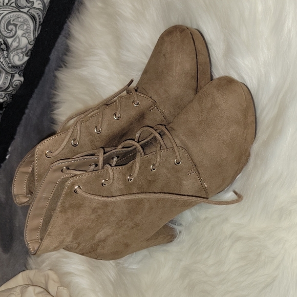 Booties - Picture 1 of 4